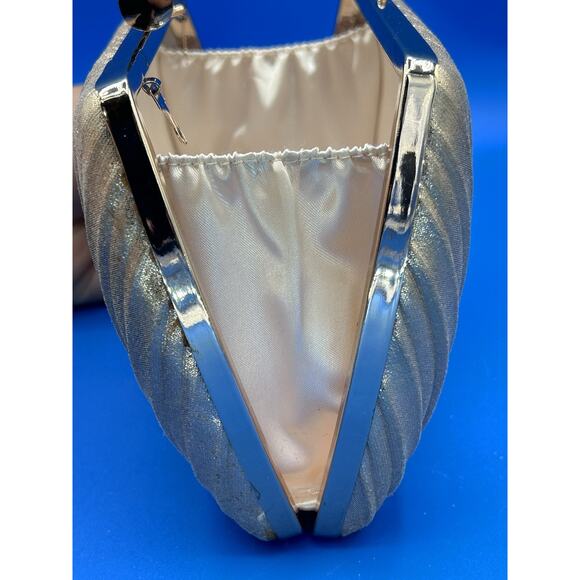 Lenore By La Regale L55605 Womens Shimmer Metallic Peacock Pleat Minaudiere - Picture 5 of 6